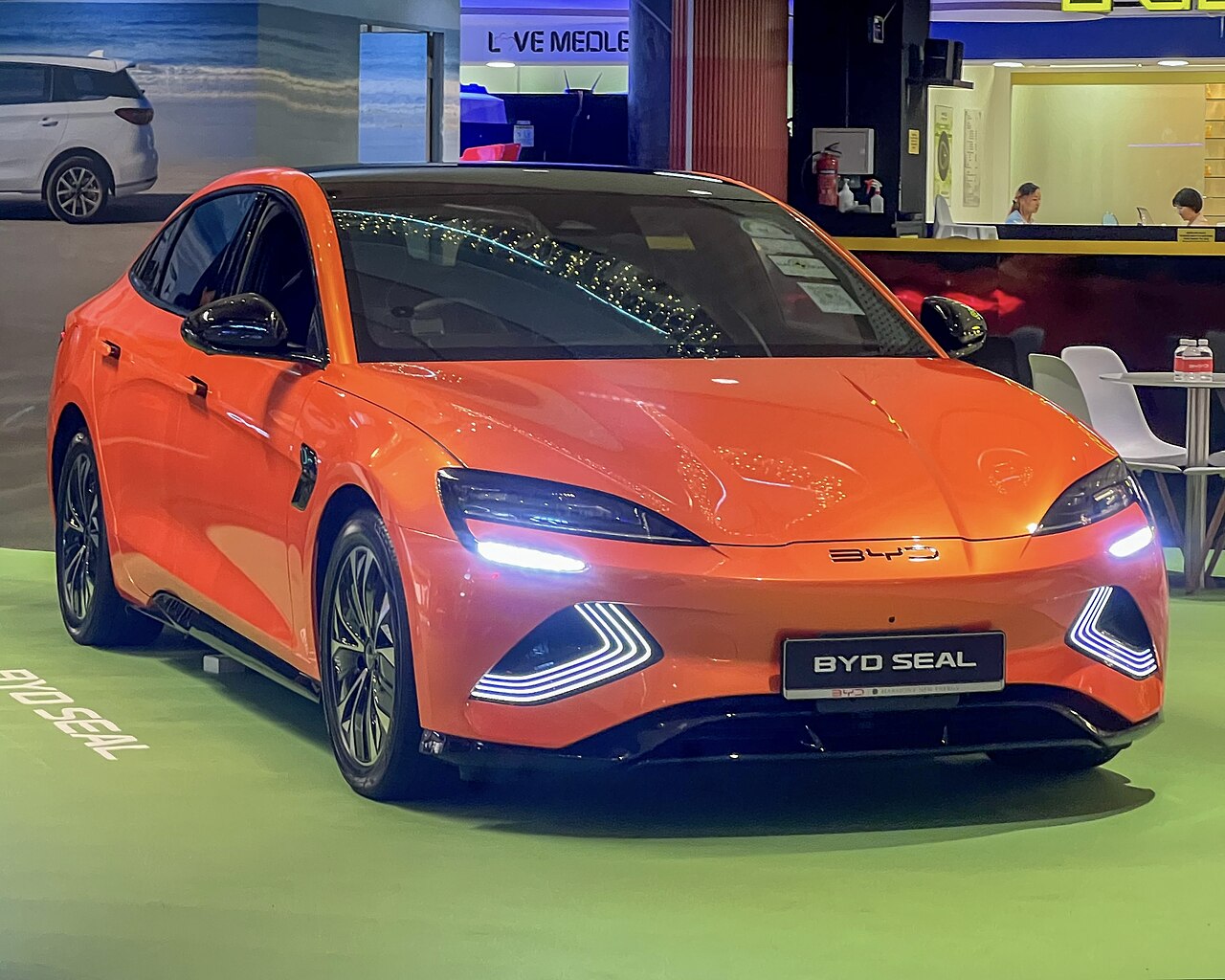 BYD 씰 패스트백 측면 프로포션 실차