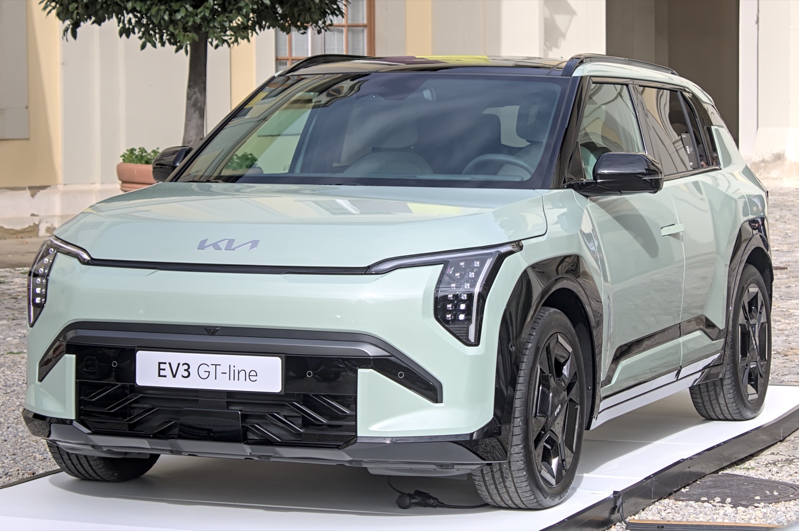 기아 EV3 GT-Line 외관 전측면